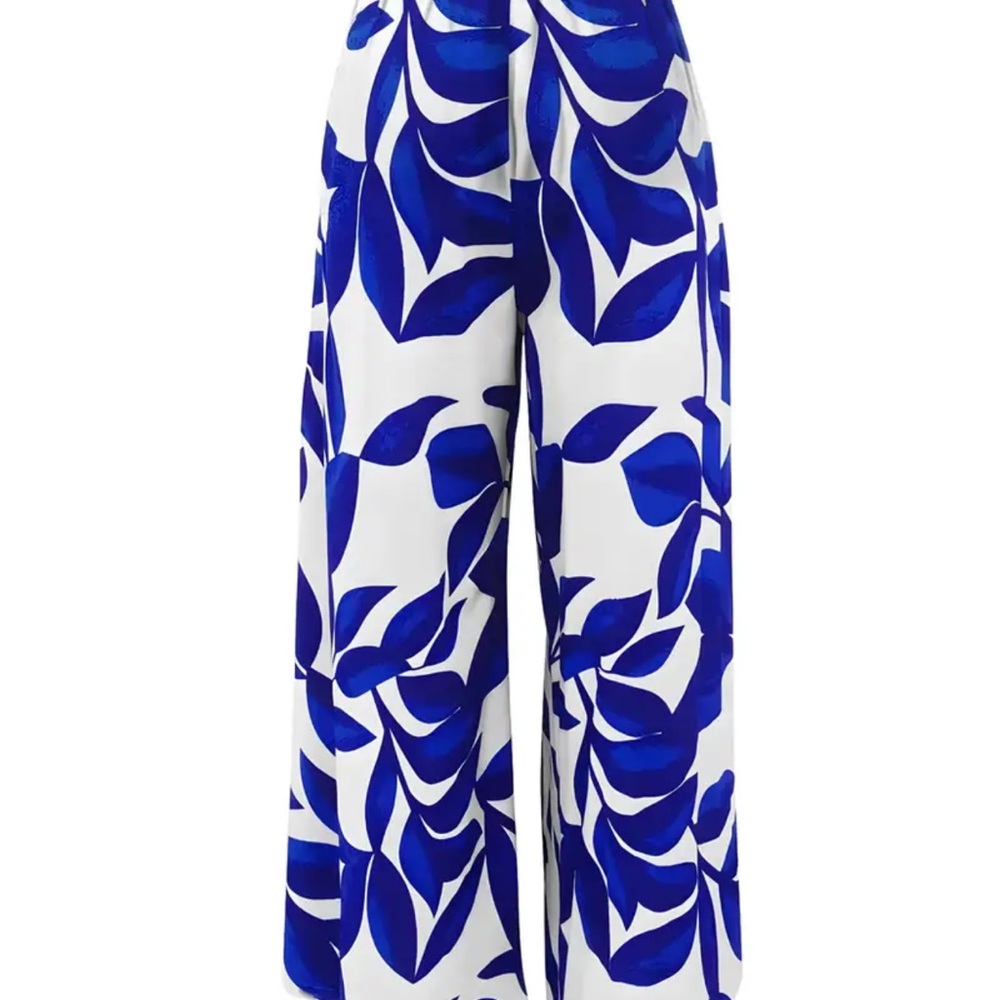 Blue and White Leaf Print Wide-Leg Pants - Picture 4 of 6